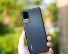 Lo Xiaomi 12 Lite prende in prestito spunti di design dallo Xiaomi Civi. (Fonte: Shantou Talk Digital)