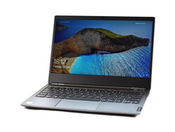 Il Lenovo ThinkBook 13s resiste abbastanza