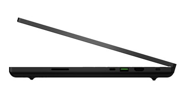 Razer Blade 16 - Porte a destra. (Fonte: Razer)