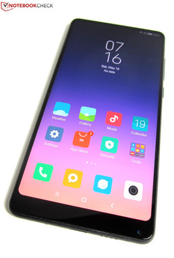 Recensione: Xiaomi Mi Mix 2S. Modello fornito da Trading Shenzen Shop.