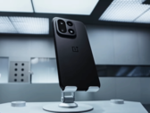 OnePlus 15.