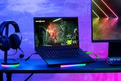 Il Blade 15 (2023) è disponibile in due configurazioni al momento del lancio. (Fonte: Razer)