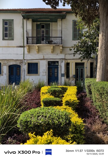 Vivo X300 Pro: Campione fotografico
