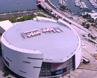 L’immagine del cartellone pubblicitario dello stadio dei Miami Heat con la scritta «Welcome to Vice City» di GTA VI
