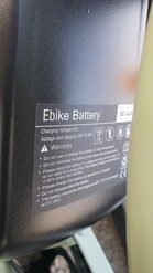 batteria con l'e-bike Touroll B2