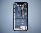 Poiché gli iPhone non sono trasparenti, iOS 15.2 introdurrà una nuova funzione che permette agli utenti di controllare la storia delle riparazioni del loro dispositivo (Immagine: Frankie)