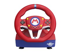 Il volante Hori Mario Kart Racing Wheel Pro Mini per Nintendo Switch 2 ha il tema dei colori di Mario.