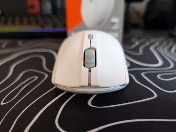 Profilo frontale di SteelSeries Rival 3 Wireless Gen 2.