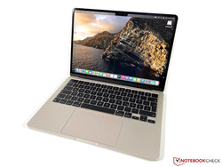 Apple MacBook Air M2 in prova. Unità di prova fornita da Apple Germany.