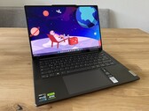 Recensione dello Yoga Pro 9i 14: Il miglior portatile multimediale di Lenovo con pannello Mini-LED AdobeRGB