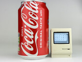 Nick Gillard costruisce il pico-mac-nano, un Mac Classic alto 62 mm alimentato da un WaveShare Pico Zero. (Fonte immagine: Nick Gillard)