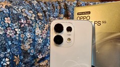 L’Oppo Reno 16 FS è dotato di un ottimo sistema fotografico, ma in cambio dovrete accettare alcuni compromessi.