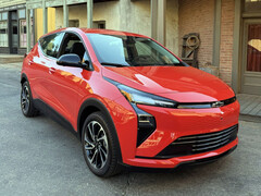 Il crossover elettrico Chevy Bolt del 2026. (Fonte: GM)