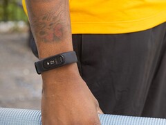 Il vivosmart 5 di Garmin sta ricevendo la versione 3.32 del software