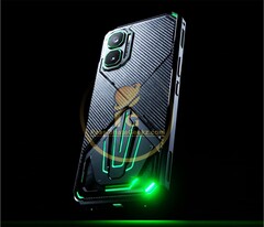 Infinix GT 50 Pro 5G presenta un design insolito con illuminazione LED verde.