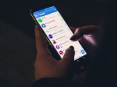 Telegram potrebbe presto lanciare un servizio di abbonamento mensile (immagine via Unsplash)