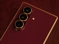 Il Samsung W26 nella sua opzione di colore Dan Xi Red. (Fonte: Samsung) 