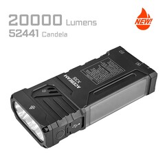 Acebeams X35 con luce laterale e tre potenti LED anteriori.