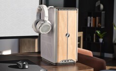 Il Corsair One i500 ha un frontale in legno, chiaro o scuro. (Immagine: Corsair)