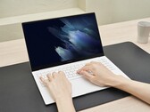 Samsung lancia Galaxy Book Pro da 13,3 e 15,6 pollici con display AMOLED e grafica Iris Xe (Fonte: Samsung)