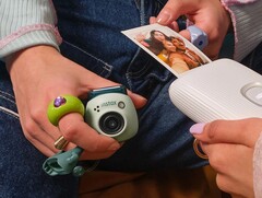 Per ottenere stampe fisiche, la Instax Pal deve essere abbinata a una stampante Instax (Fonte: Fujifilm)