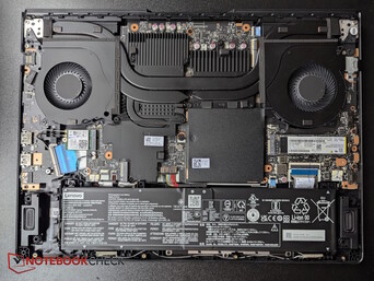 Legion Pro 5i ha due ventole