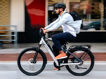 La e-bike Segway Myon ha lo stile di una bicicletta da città convenzionale. (Fonte: Segway)