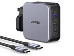 Il caricatore UGreen 140W PD3.1 Nexode è compatto, circa il 22% più piccolo dell&#039;equivalente Apple. (Fonte: UGreen)