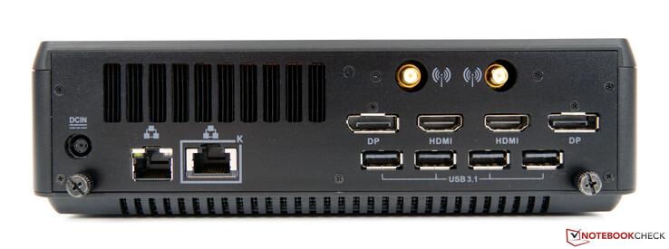 Retro: porta di alimentazione, Dual-LAN (1G e 2,5G), 4x USB 3.1 Type-A, 2x DisplayPort, 2x HDMI, 2x antenne WLAN