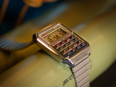 Orologio collaborativo Casio CA-500WEBF "Ritorno al futuro". (Fonte: Casio)