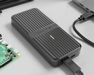 L'alloggiamento HyperDrive Next USB4 M.2 PCIe aggiornato con larghezza di banda di 80 Gbps. (Fonte immagine: Hyper via CES)