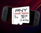 Scheda MicroSD Express PNY da 1 TB mostrata con Switch 2