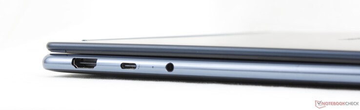 Sinistra: HDMI 2.1 (4K120), USB-C (40 Gbps) Thunderbolt 4 con DisplayPort 2.1 + Power Delivery 3.0, jack per cuffie da 3,5 mm