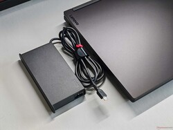 alimentatore GaN da 180 watt