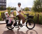 La Decathlon BTWIN Longtail Electric Cargo Bike R500E è disponibile in nuovi colori per il 2023.  (Fonte: Decathlon)