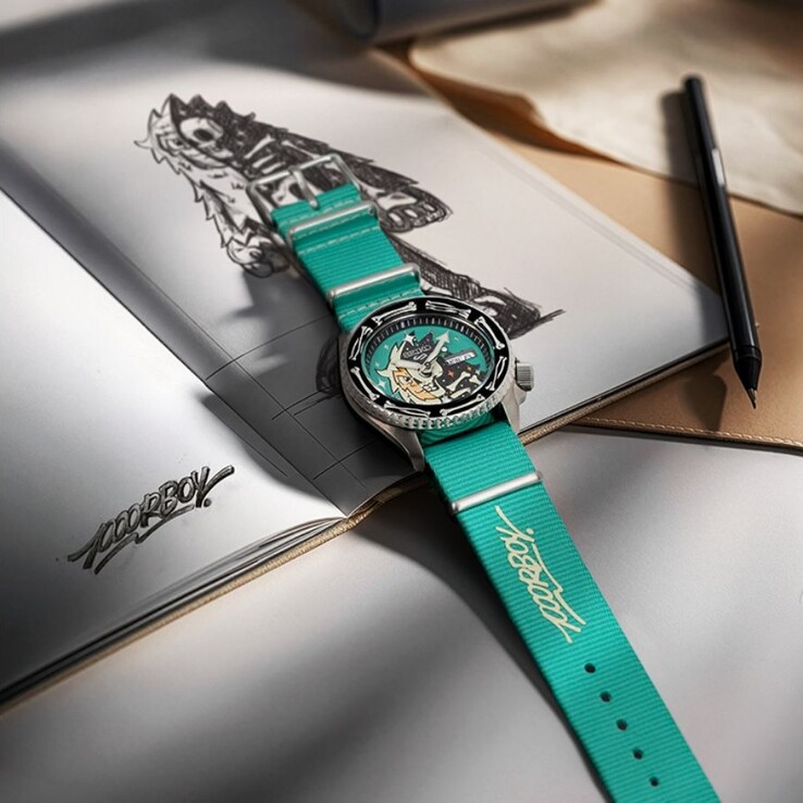 L'orologio della collaborazione Seiko 5 Sports x Poorboy SRPM17K. (Fonte: Seiko via Q-P Magazine)