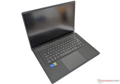 L&#039;ASUS Zephyrus M16 2021 ha ottenuto un buon punteggio nella nostra recensione. (Fonte: NotebookCheck)