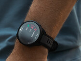 La versione software 19.18 apporta numerose correzioni di bug e miglioramenti al Forerunner 165. (Fonte: Garmin)