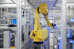 Robot di fabbrica della batteria BYD Blade (immagine: BYD)