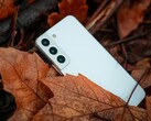 Samsung Galaxy S22 (Fonte: Joshua Katt, Unsplash)