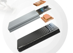 Gli elementi di raffreddamento sono integrati nell'alloggiamento di Carbo 10000 Gen 2. (Fonte: Nitecore)