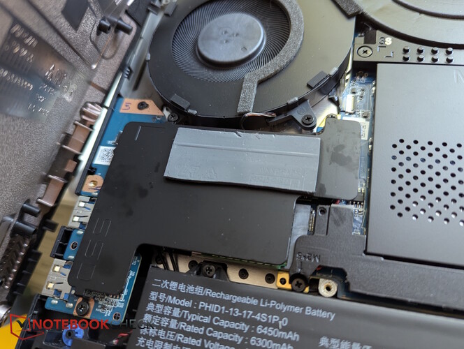 Piastra di raffreddamento XMG avvitata con cuscinetti di contatto al telaio