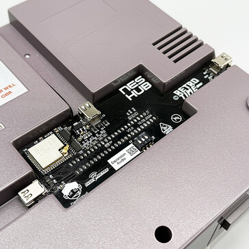Il NES Hub al suo posto. (Fonte: RetroTime)