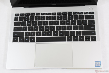 Il trackpad occupa una porzione molto ampia della superficie di appoggio del palmo. Peccato che non ci siano tasti dedicati del mouse