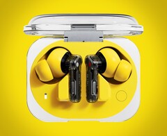 Le Nothing Ear (3a) sono disponibili in quattro colori, tra cui il giallo.