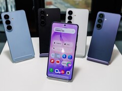 Samsung potrebbe rifornirsi di OLED Galaxy S27 dalla Cina, a differenza del Galaxy S26 qui raffigurato.
