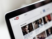 Gli hacker tentano di sfruttare i popolari creatori di YouTube utilizzando e-mail di phishing. (Immagine: NordWood Themes)