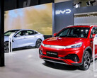 Batteria allo stato solido BYD: autonomia di 932 miglia e tempo di ricarica di 12 minuti come obiettivi. (Fonte: BYD)