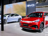 Batteria allo stato solido BYD: autonomia di 932 miglia e tempo di ricarica di 12 minuti come obiettivi. (Fonte: BYD)