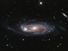 Un'immagine che mostra la galassia a spirale UGC 2885.